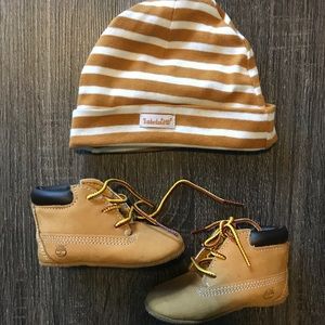 Baby SZ 2 Timberland Crib Booties and Hat